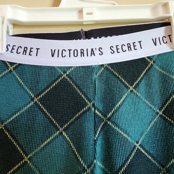 Victorias Secret Fireside Thermal Grenn Check Pajama Pants Size Small - Picture 3 of 7